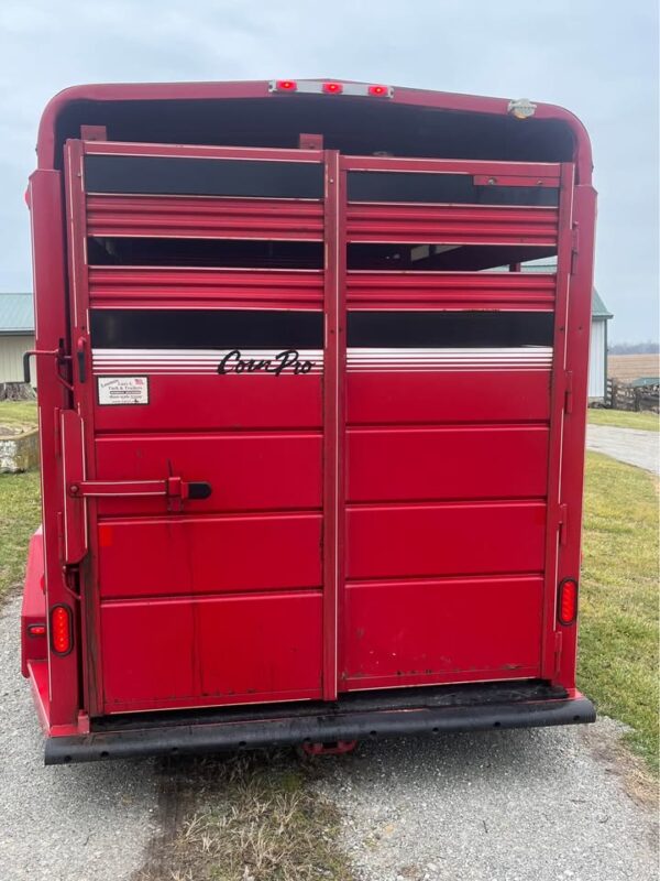 2008 corn pro 16’ livestock bumper trailer - Image 5