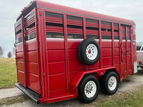 2008 corn pro 16’ livestock bumper trailer - Image 4