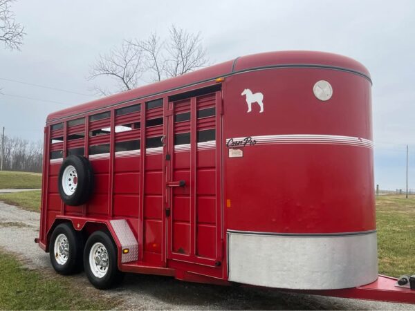 2008 corn pro 16’ livestock bumper trailer